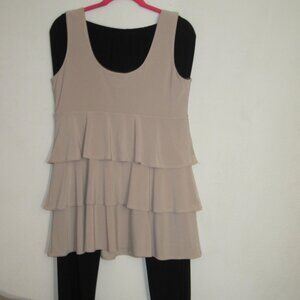 Tiana B Two Piece Pant Set with Black Pants and Tan-like Color Top size …
